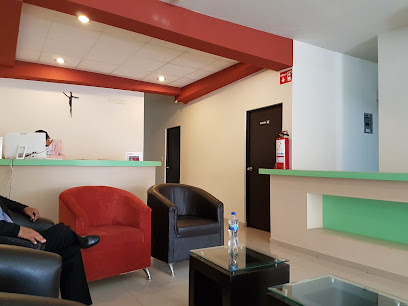 Dirección, horario, teléfono y opiniones de Centro Médico & Especialidades Santa Catarina en Santa Catarina