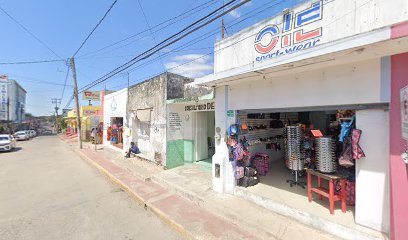 Dirección, horario, teléfono y opiniones de Consultorio Medico Doctor Peniche Bates en Tizimín