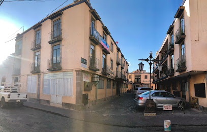 Dirección, horario, teléfono y opiniones de Iml Laboratorio Médico Centro en Querétaro