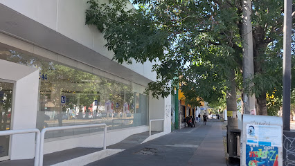 Dirección, horario, teléfono y opiniones de Unidad de Patología Clinica La Calzada en Guadalajara
