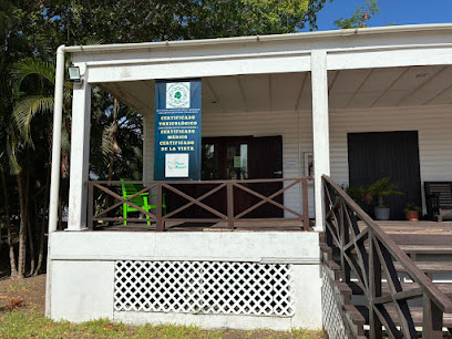 Dirección, horario, teléfono y opiniones de Laboratorio Granados Suc. Plaza Manatí. Análisis Clínicos, Pruebas Especiales & Perfiles Genéticos en Chetumal